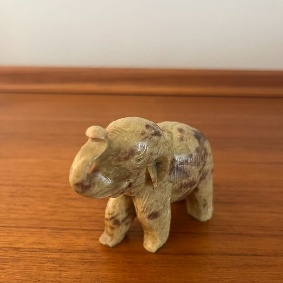 Vintage Elephant Carved Stone - Picture 3 of 4